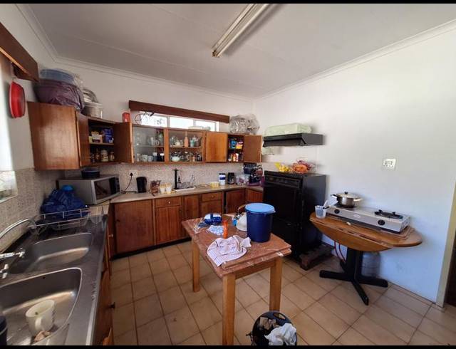 3 BEDROOM PROPERTY TO RENT IN LYTTELTON